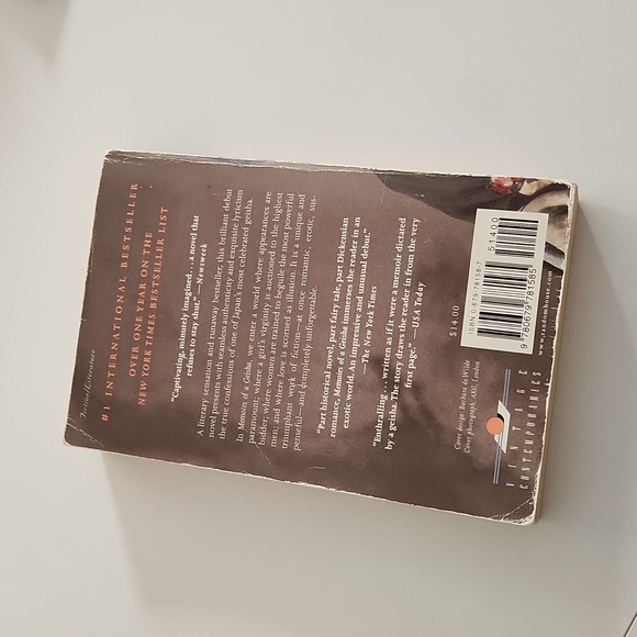 Japanese Book Memoirs of a Geisha Arthur Golden Paperback 1999 - Picture 6 of 7